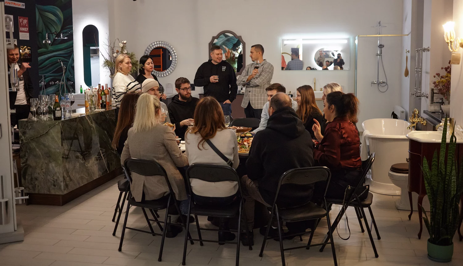 Встреча с друзьями. FABBRICA.CLUB. Nicolazzi и Carimali