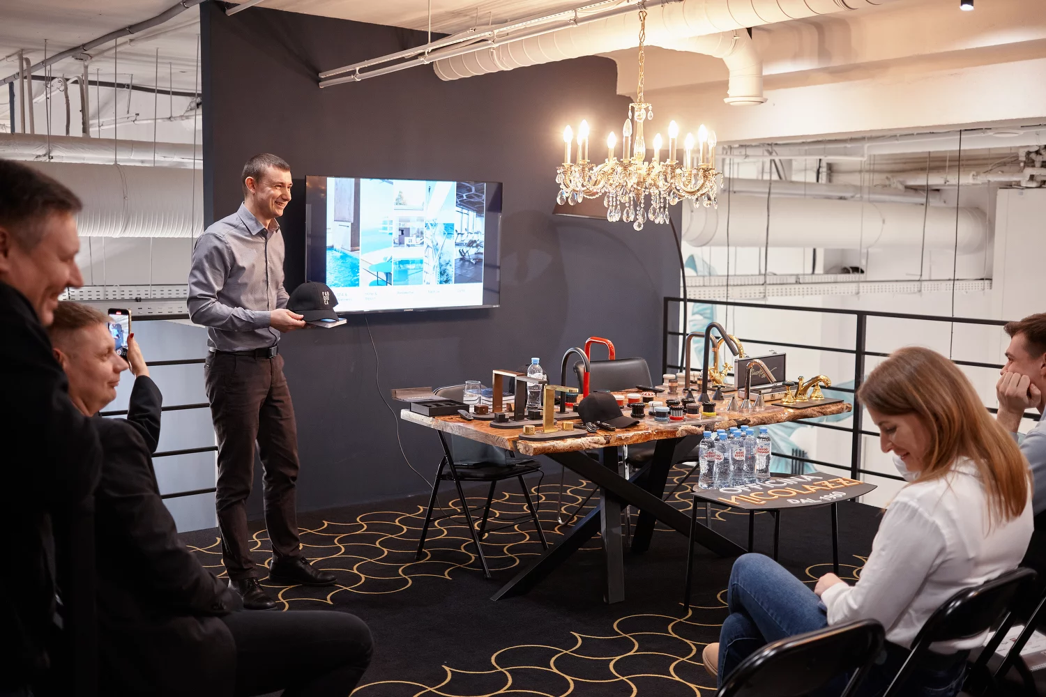 Встреча с друзьями. FABBRICA.CLUB. Nicolazzi и Carimali