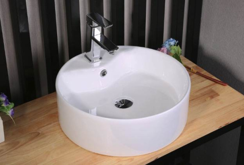 Умывальник CeramaLux 7026B