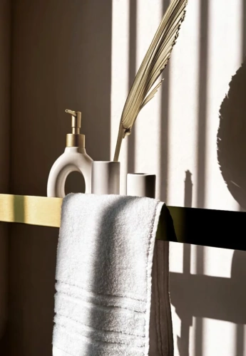 Полка для ванной Rea SF02-600-BG Brush Gold 06011