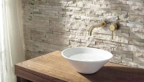 Смеситель для умывальника Rea Lungo Gold matt B8652