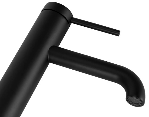 Смеситель для умывальника Rea Spot Black matt B2012