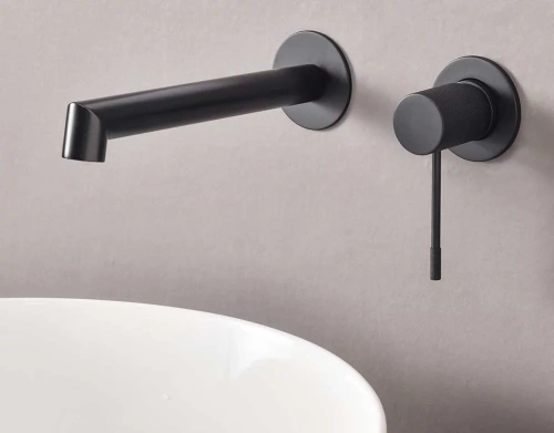 Смеситель для раковины Vincea Desire VBFW-1D1MB