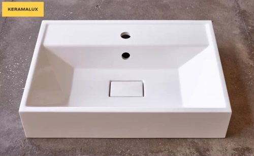 Умывальник Andrea Malta 600