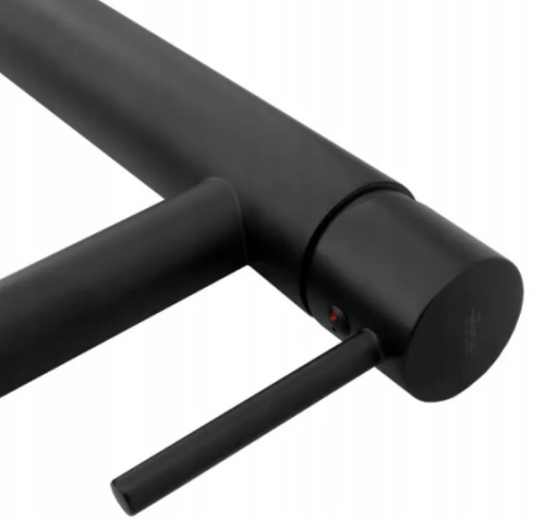 Смеситель для умывальника Rea Tess Black B0229