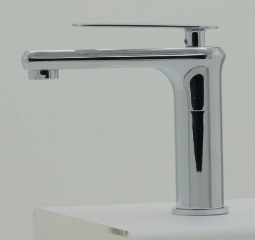 Смеситель для умывальника Ahti Alavus AV201001