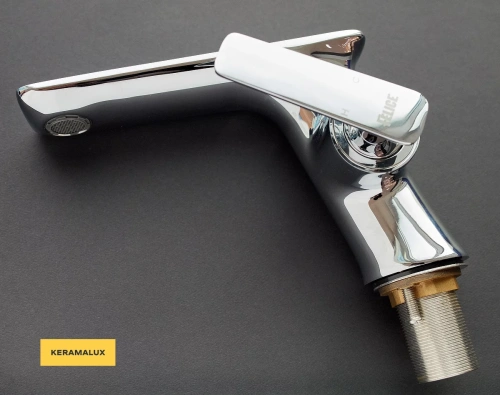 Смеситель для умывальника Vivi Felice 0230