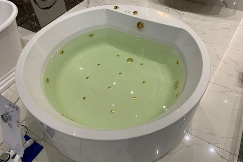 Ванна акриловая Kolpa-San Vivo 160x160